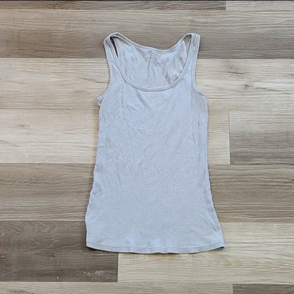 Grey Ribbed Tank Size Medium